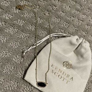 Black and gold Kendra Scott necklace